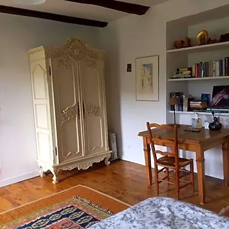 Le Couvent فندق مبيت وإفطار Saint-Just-sur-Viaur